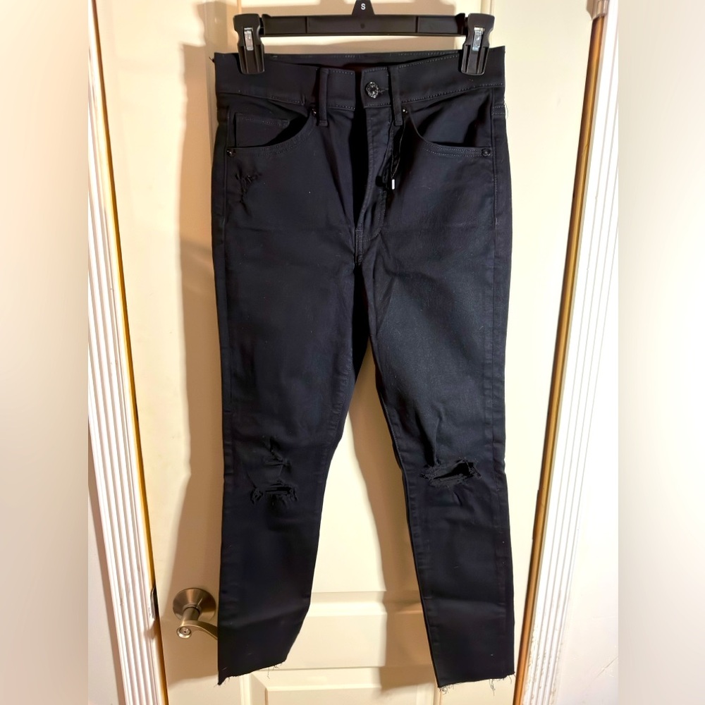 Express jeans, size 0s,color black.
